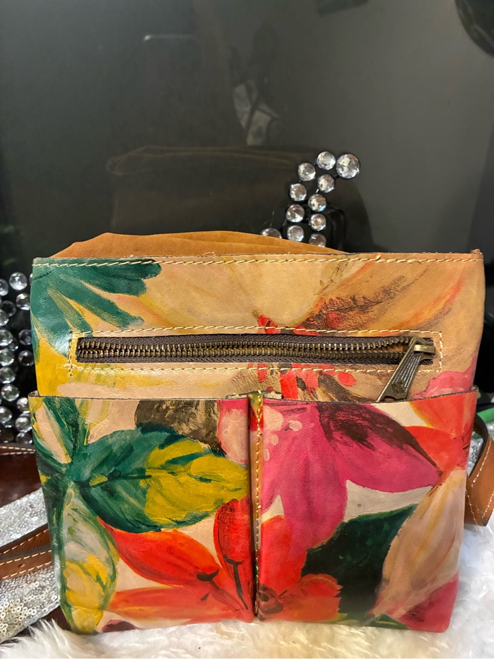 Patricia Nash Leather Floral Crossbody Bag in Multicolor - Picture 2 of 9
